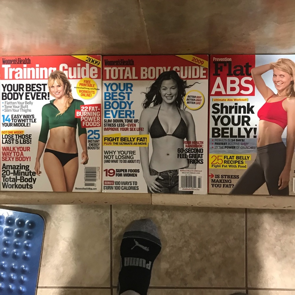 Set of three 2009 woman’s health guides - Picture 4 of 4